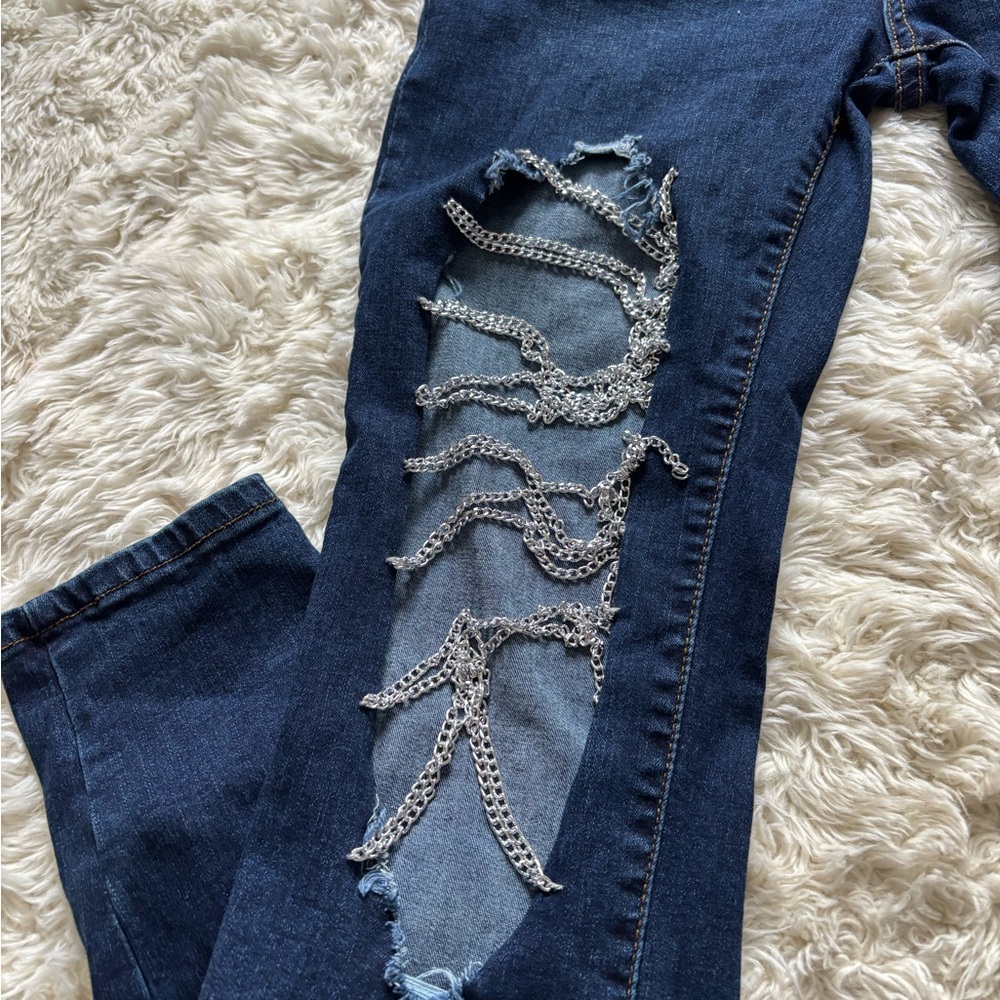 SHEIN Dark Blue Distressed Skinny Jeans With Chains - Picture 2 of 12